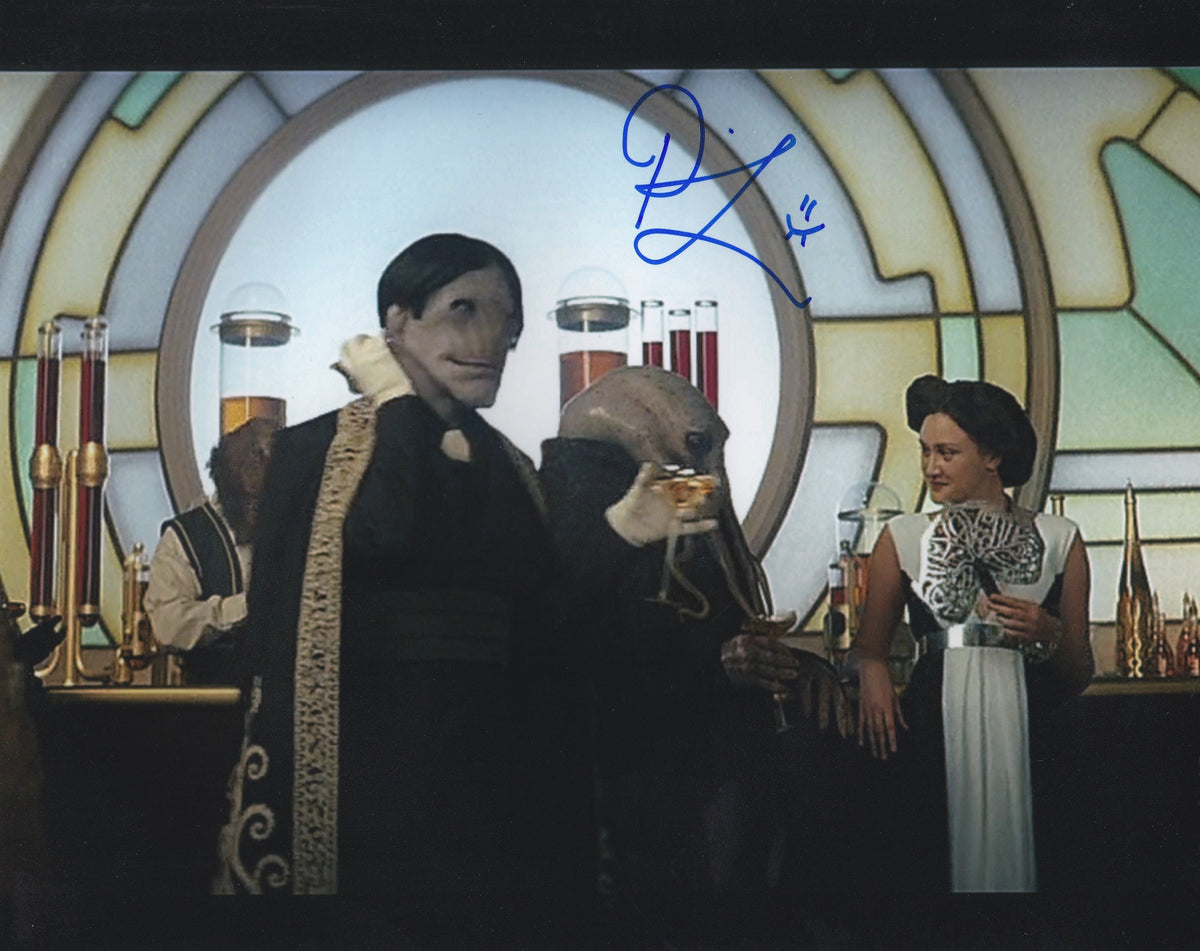 Robert Strange 10x8 signed in Blue Star Wars Showmasters Comic Con