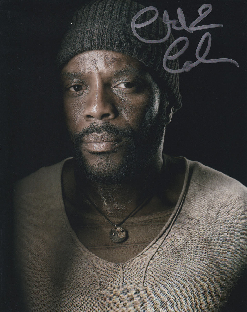 Chad Coleman 10x8 signed in Silver The Walking Dead – Showmasters