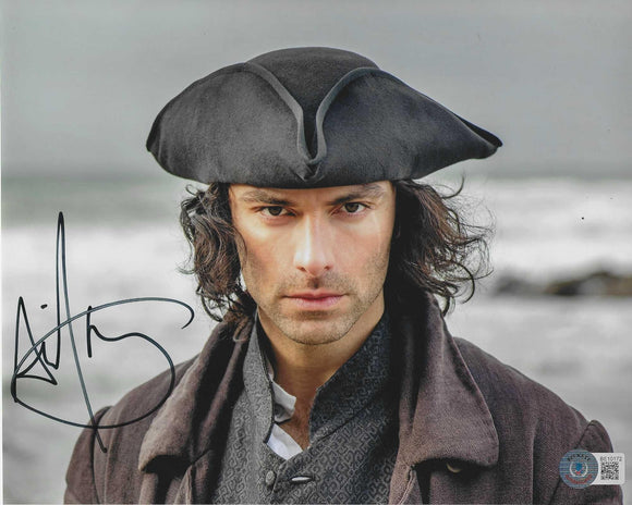 Aiden Turner 10X8 Signed In Black With Beckett