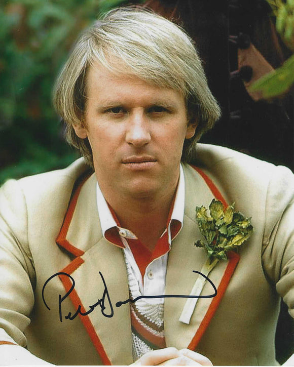 Peter Davidson 10x8 signed in Black Doctor who