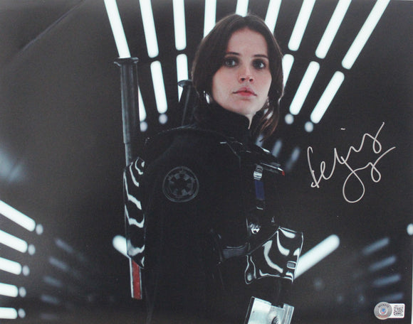 Felicity Jones 11X14 signed in Silver with Beckett Star Wars Rogue One