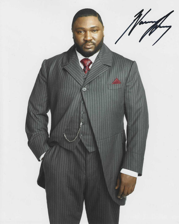 Nonso Anozie 10x8 signed in Black