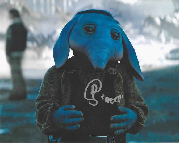 Robert Timothy Smith Star Wars Skeleton Crew 10x8 signed in Silver Pen