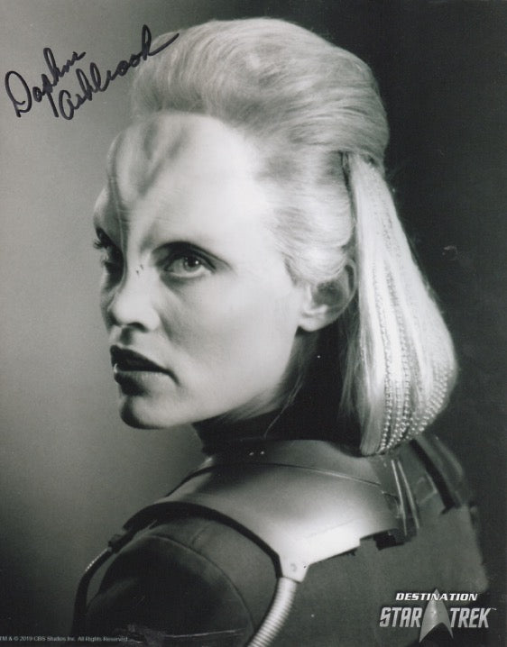 Daphne Ashbrook 10x8 signed in black DST Official Picture