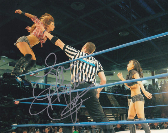 Mickie James 10x8 signed in Silver Wrestling