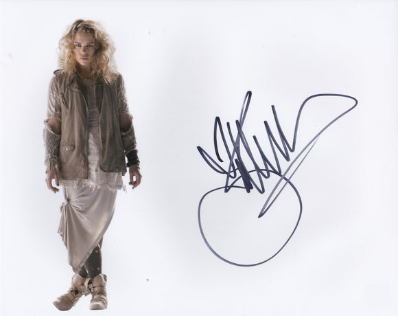 Billie Piper 10x8 signed in Black Doctor who