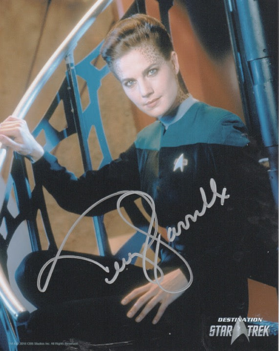 Terry Farrell 10x8 signed in silver DST Official Picture